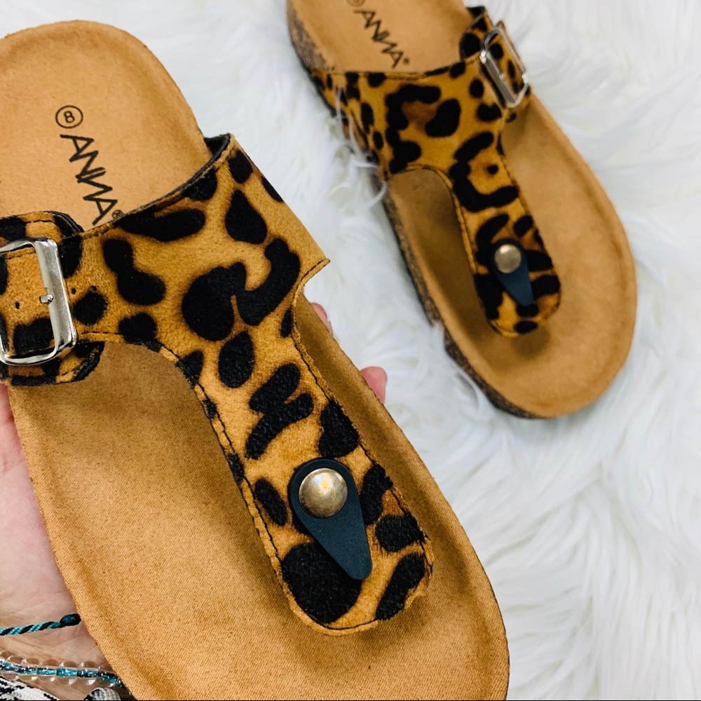 Leopard buckle sandal - Picture 5 of 5